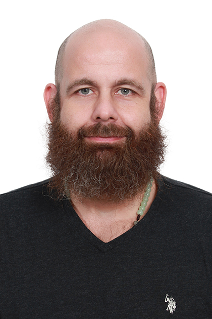 Take passport photo at professional studio in Ho Chi Minh City