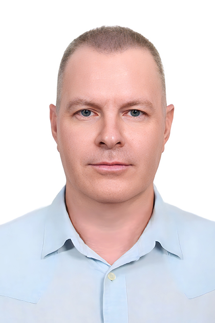 Take passport photo at professional studio in Ho Chi Minh City