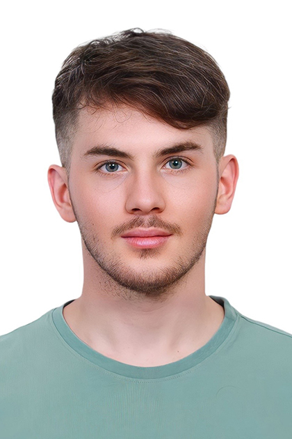 Take passport photo at professional studio in Ho Chi Minh City
